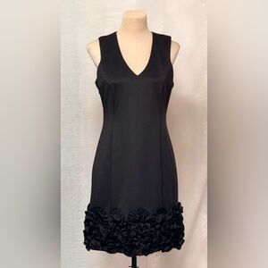Donna Ricco New York Black V-Neck Sheath Dress with Rosette Hem - Size 8